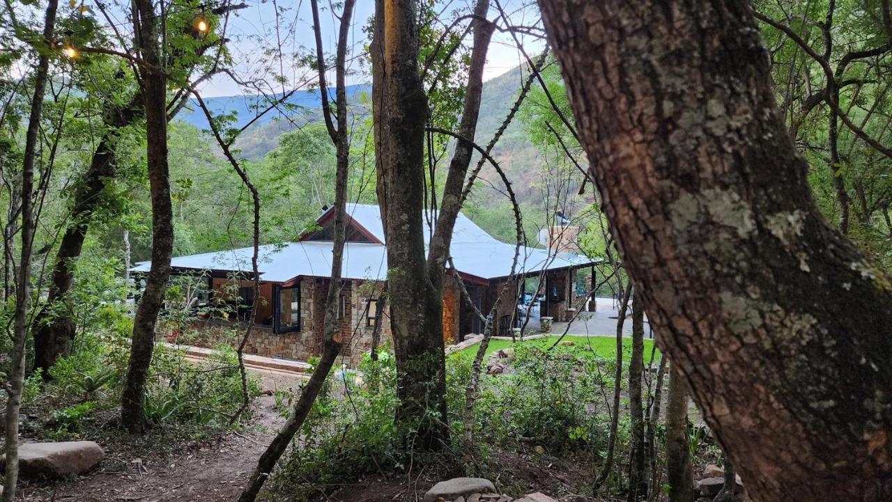Heysbrook Estate - Luxurious Lodges In A Private Valley Waterval-Onder Εξωτερικό φωτογραφία
