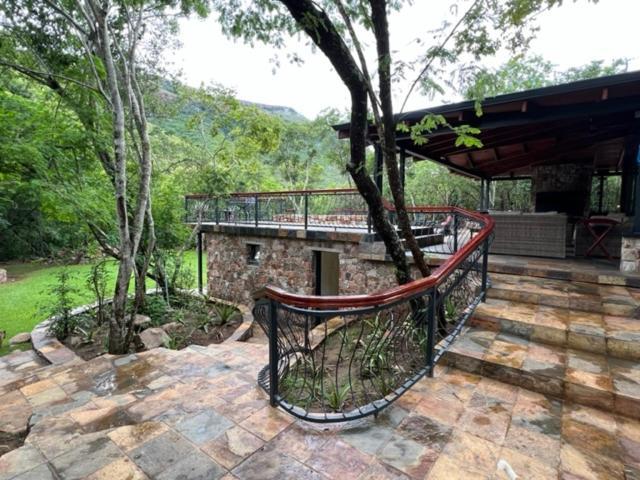 Heysbrook Estate - Luxurious Lodges In A Private Valley Waterval-Onder Εξωτερικό φωτογραφία