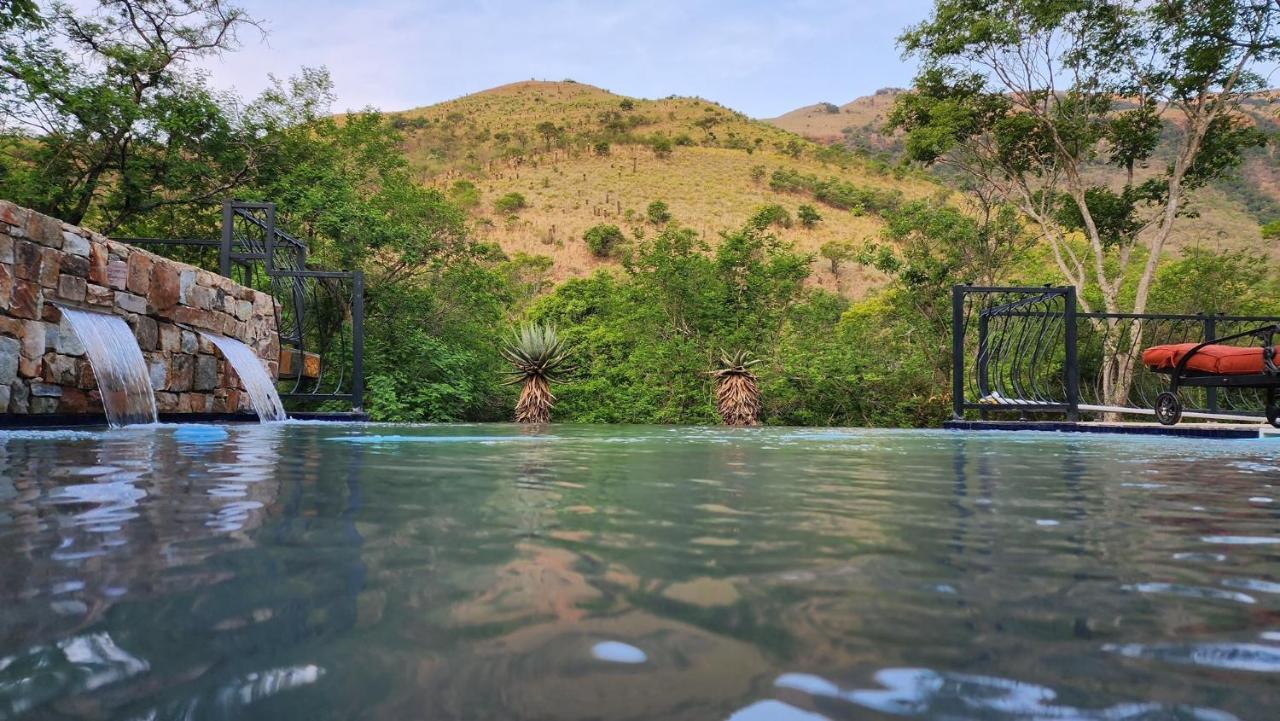 Heysbrook Estate - Luxurious Lodges In A Private Valley Waterval-Onder Εξωτερικό φωτογραφία